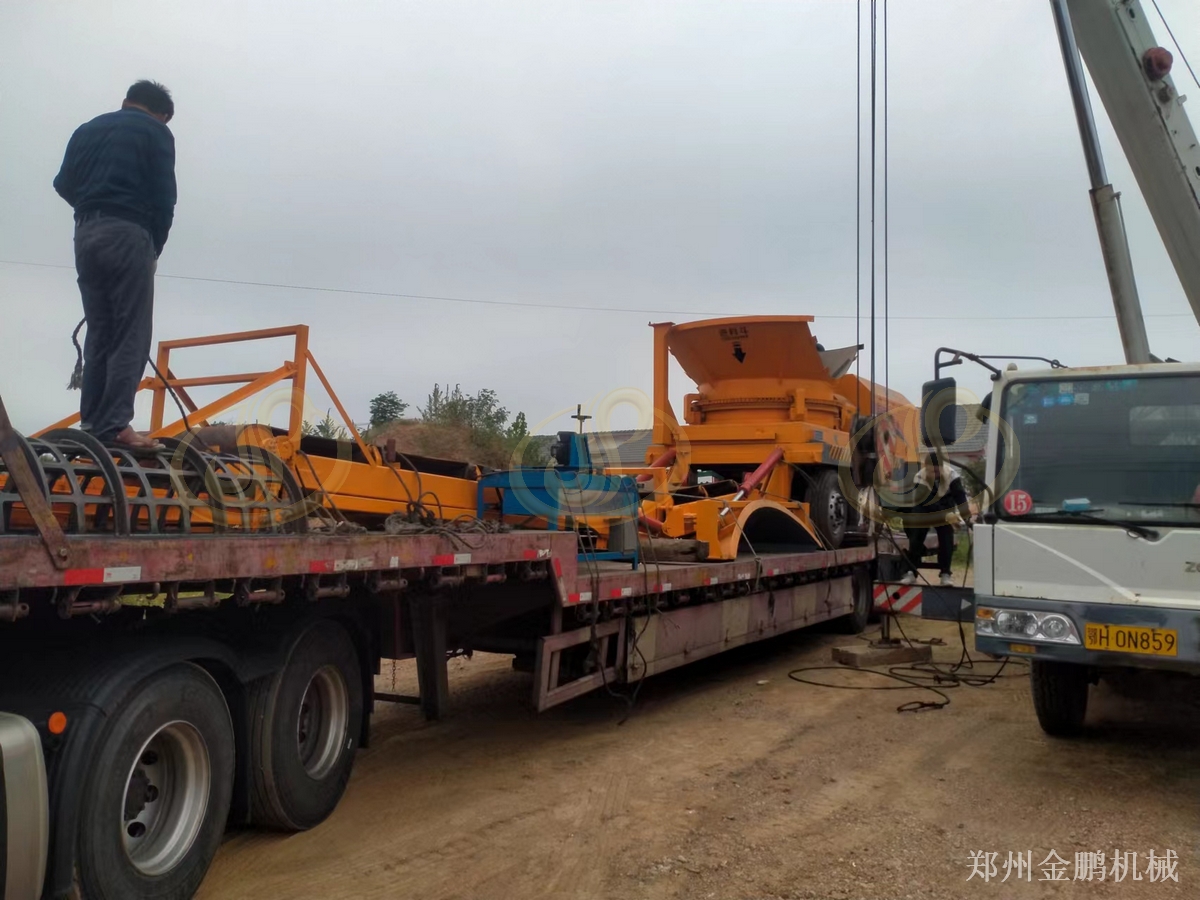 郑州金鹏圆盘式破碎机如何处理大块硬质木料
